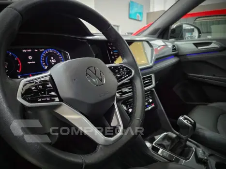 TAOS 1.4 250 TSI TOTAL FLEX HIGHLINE AUTOMÁTICO