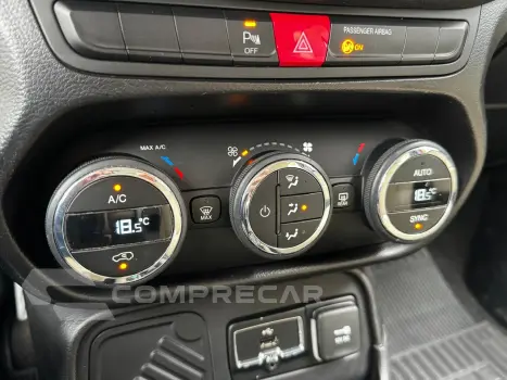 RENEGADE 1.8 16V Longitude
