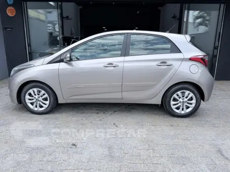 HB20 1.0 COMFORT PLUS 12V FLEX 4P MANUAL