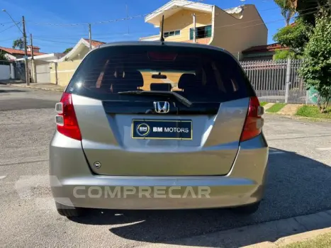 FIT - 1.4 LXL 16V 4P AUTOMÁTICO