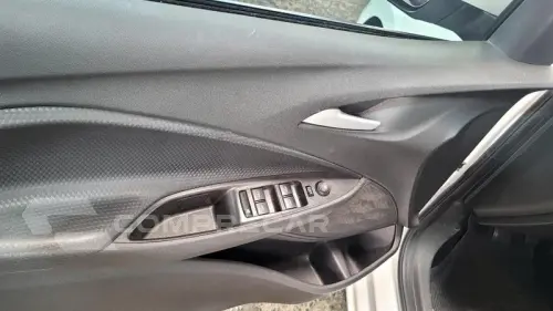 ONIX HATCH LT 1.0 12V FLEX 5P MEC
