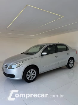 Volkswagen VOYAGE 1.6 MI Trendline 8V 4 portas