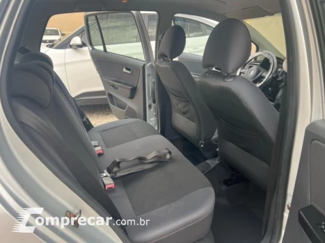 FOX - 1.6 MI PRIME 8V 4P MANUAL