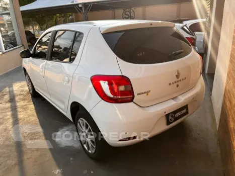 SANDERO