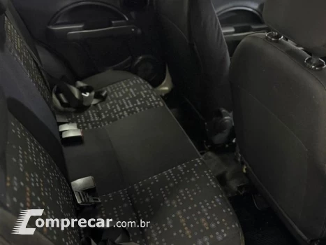UNO - 1.0 EVO VIVACE 8V 4P MANUAL