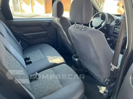 ECOSPORT - 1.6 XL 8V 4P MANUAL