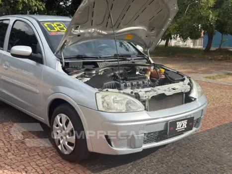 CORSA 1.4 MPFI Premium Sedan 8V