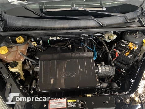 FIESTA 1.6 MPI Class Hatch 8V