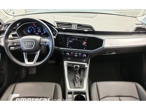 Q3 1.4 TFSI FLEX PRESTIGE PLUS S TRONIC