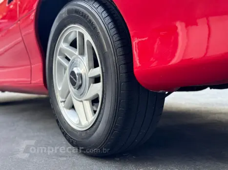 Camaro 5.7 Z-28 V8 Coupé Gasolina 2P Automático