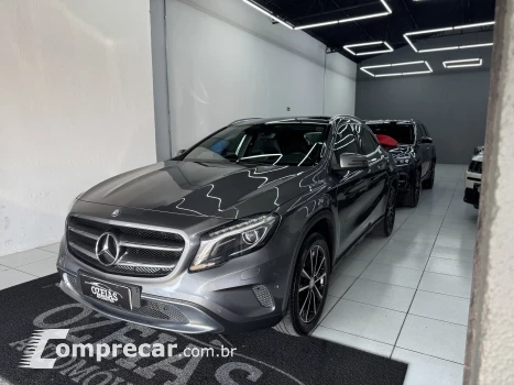 Mercedes-Benz GLA 200 1.6 CGI Vision 16V Turbo 4 portas