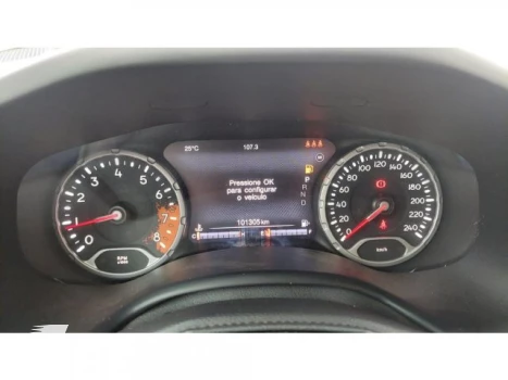 RENEGADE - 1.8 16V LONGITUDE 4P AUTOMÁTICO