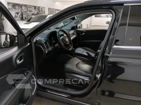 TORO 2.0 16V Turbo Volcano 4WD AT9