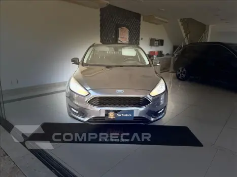 FOCUS 2.0 SE Plus Fastback 16V