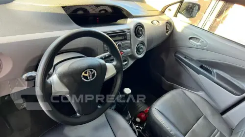 ETIOS XLS Sedan 1.5 Flex 16V 4p Mec.