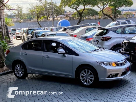 Honda CIVIC 1.8 LXS 16V 4 portas