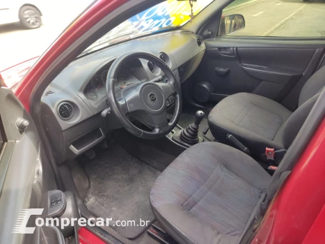 CELTA 1.0 MPFI Life 8V