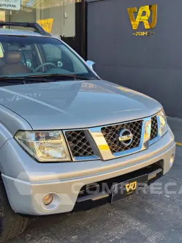 Frontier LE CD 4x4 2.5 TB Diesel Aut.