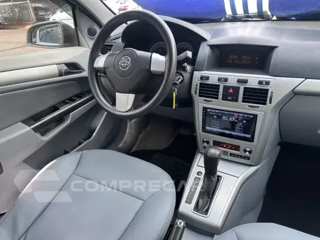 VECTRA 2.0 MPFI ELEGANCE 8V FLEX 4P AUTOMÁTICO