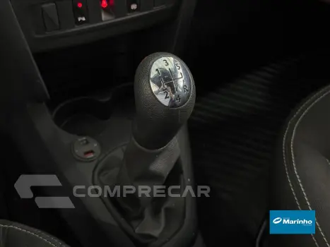 LOGAN 1.6 16V SCE FLEX ZEN MANUAL