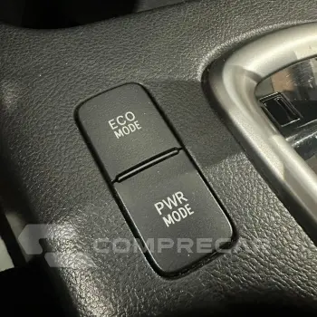Hilux CD SR 4x2 2.7 16V/2.7 Flex Aut.