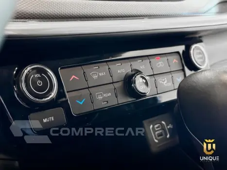 COMPASS - 1.3 T270 TURBO LONGITUDE AT6