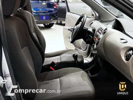 ETIOS HATCH - 1.3 XS 16V 4P MANUAL