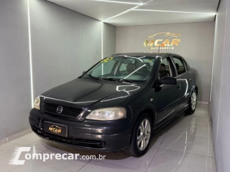ASTRA SEDAN - 2.0 MPFI EXPRESSION SEDAN 8V 4P MANUAL