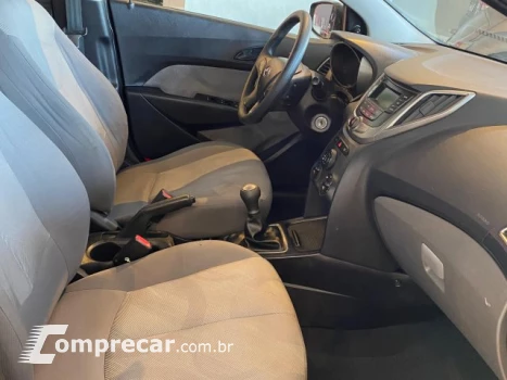HB20S - 1.0 COMFORT PLUS 12V 4P MANUAL
