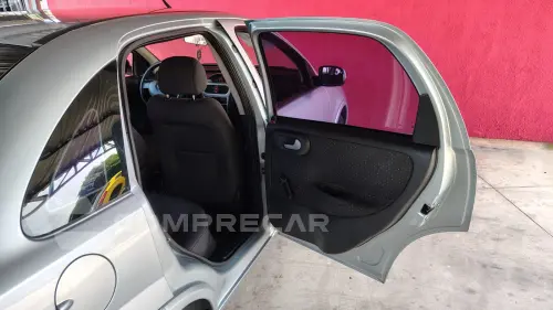 CORSA 1.4 MPFI Premium Sedan 8V