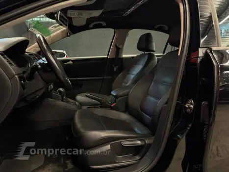 Jetta 2.0 Comfortline Flex 4P Tiptronic