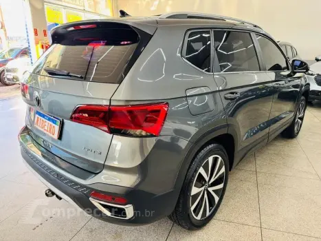 TAOS 1.4 250 TSI HIGHLINE