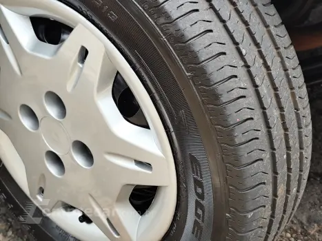 CLASSIC 1.0 MPFI LS 8V FLEX 4P MANUAL