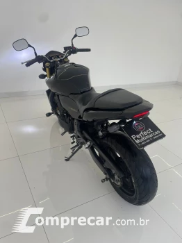 CB 600F - HORNET
