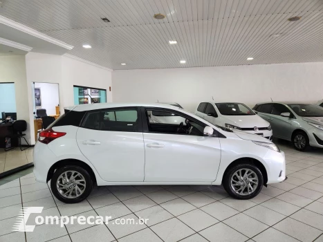 Yaris Hatch 1.5 16V 4P FLEX XS CONNECT MULTIDRIVE AUTOMÁTICO