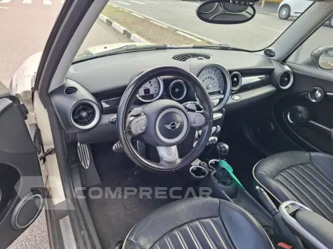 COOPER 1.6 S 16V TURBO GASOLINA 2P AUTOMÁTICO