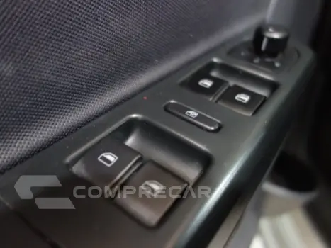 FOX - 1.0 MI 8V 4P MANUAL