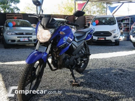 Yamaha YS 150 FAZER SED - Street