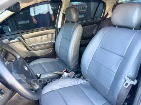 Astra Elegance 2.0 MPFI FlexPower 8V 5p