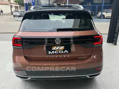 T-CROSS 1.4 250 TSI TOTAL FLEX HIGHLINE AUTOMÁTICO