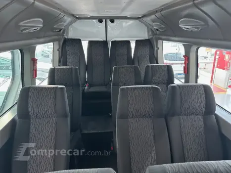 MASTER 2.3 DCI DIESEL MINIBUS EXECUTIVE 16L L3H2 3P MANUAL