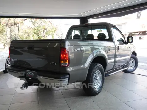 F-250 4.2 XLT 4X2 CS TURBO DIESEL 2P MANUAL