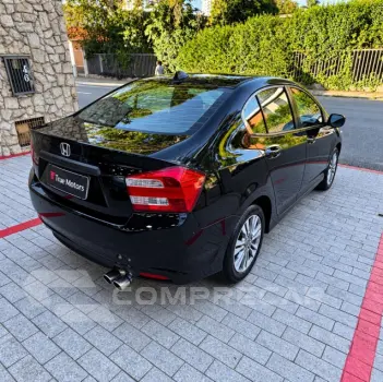 CITY 1.5 LX Sedan 16V