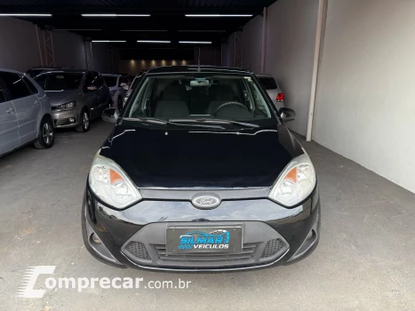 FIESTA 1.6 MPI Class Hatch 8V
