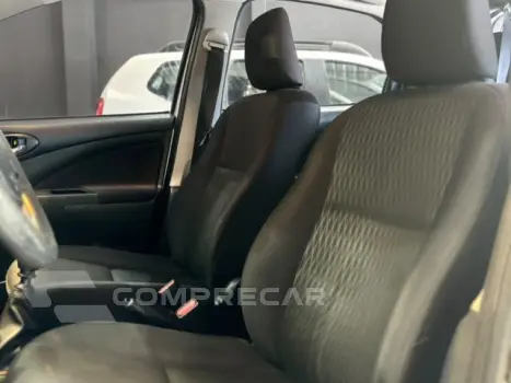 ETIOS HATCH - 1.3 X 16V 4P MANUAL