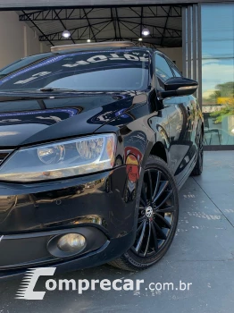 JETTA 2.0 TSI Highline