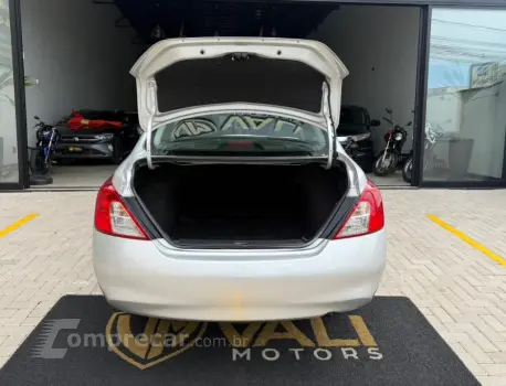 VERSA SL 1.6 16V Flex Fuel 4p Mec.