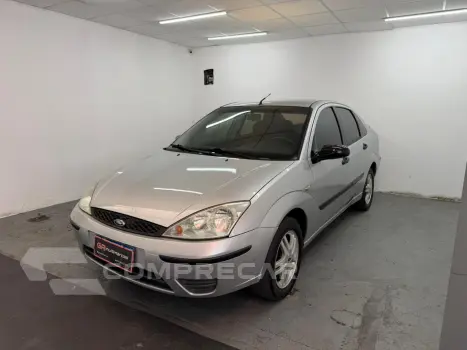 FORD Focus Sedan 2.0 16V/2.0 16V Flex 4p 4 portas