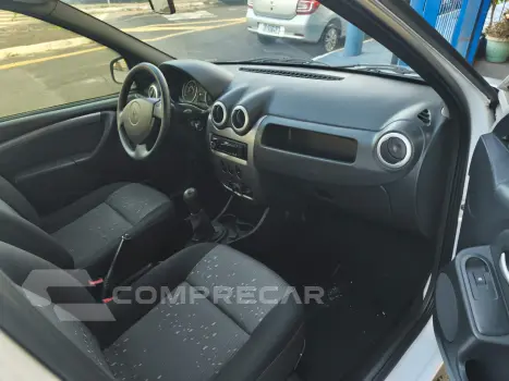 LOGAN 1.0 Expression 16V