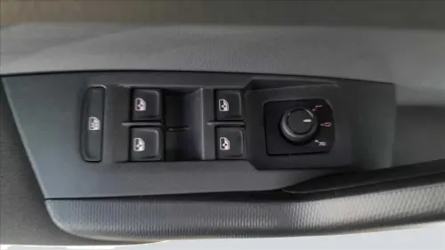 VIRTUS 1.0 170 TSI MANUAL